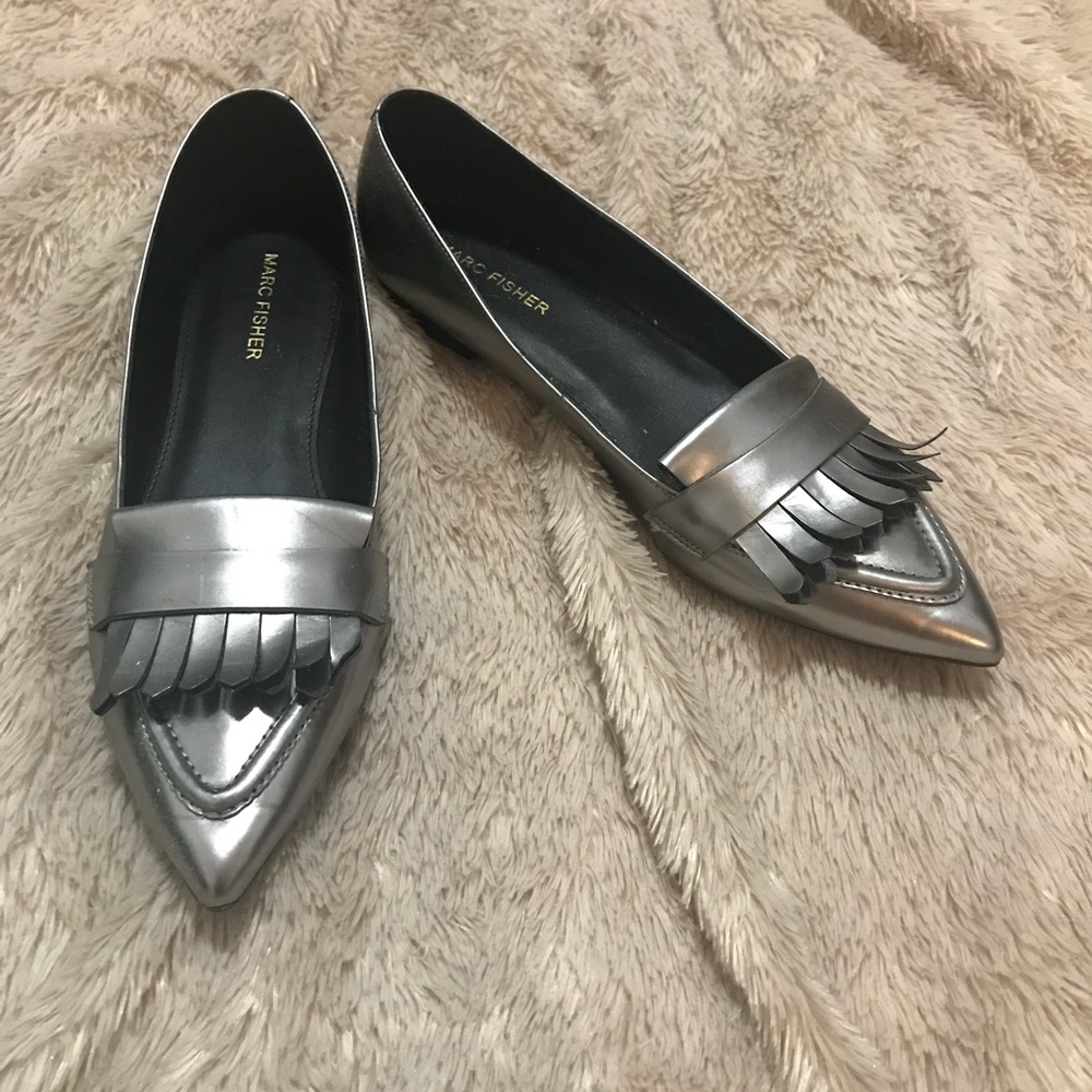 NWOB Marc Fisher Flats
